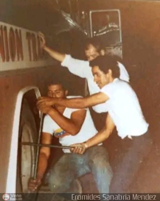 Unin Transporte San Cristbal 99 por Moiss Silva Colombo