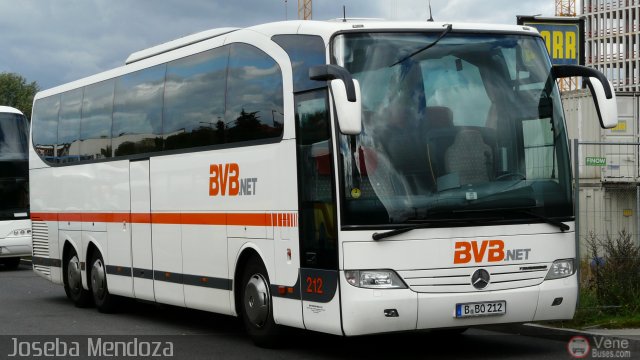 BVB - Bus Verkehr Berlin 212 por Joseba Mendoza