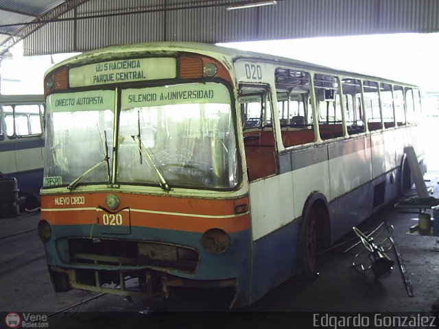 DC - Autobuses de Antimano 020 por Edgardo Gonzlez