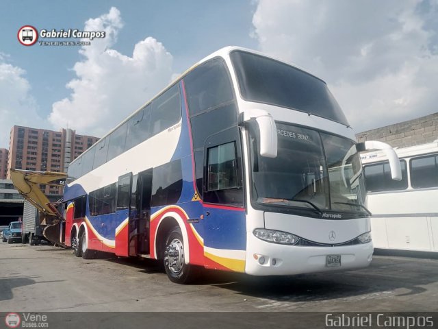 Particular o Desconocido 015 por Gabriel Campos