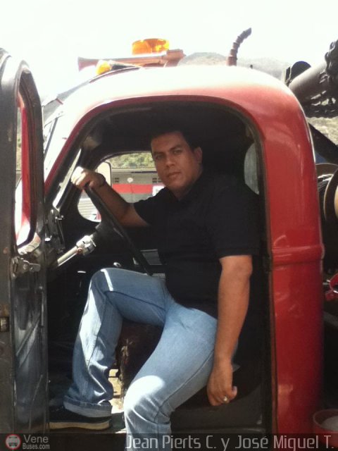 Nuestra gente Jean Pierts por Edgardo González