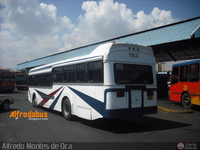 Transporte Interestadal Tica 09 por Alfredo Montes de Oca