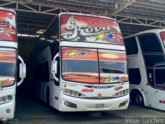 Ejecutivos Kova 022 por Josue S�nchez