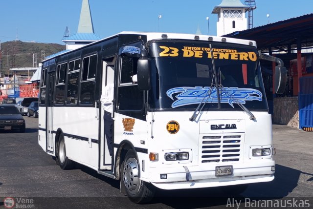 U.C. 23 de Enero 134 por Aly Baranauskas