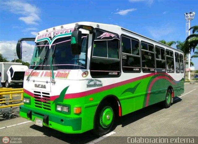 Lnea Tocar S.C. 31 por Moiss Silva Colombo