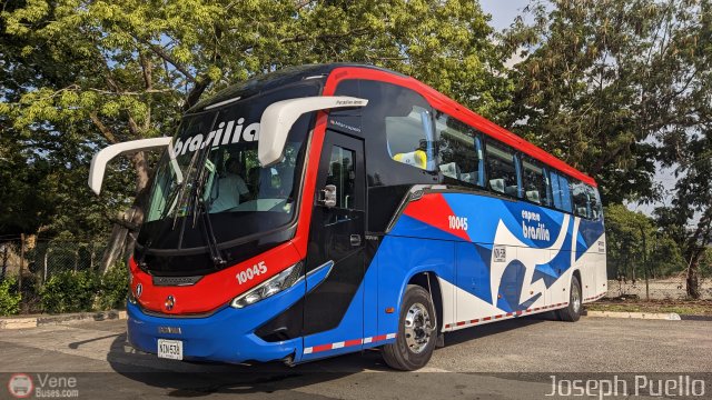 Expreso Brasilia 10045 por Joseph Puello