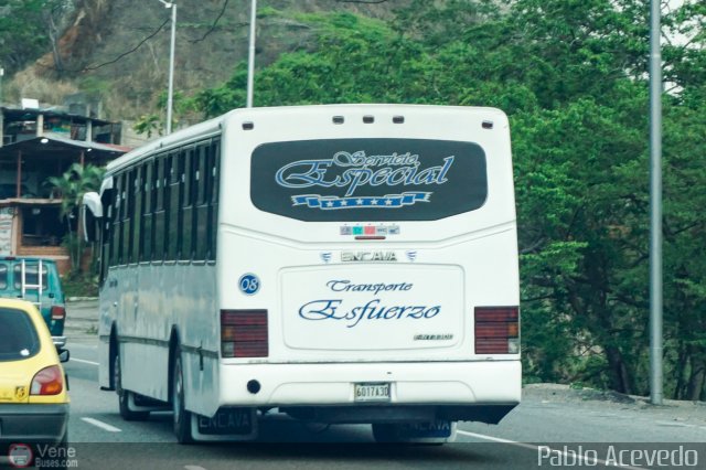 Transporte El Esfuerzo 08 por Pablo Acevedo