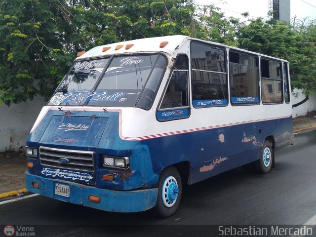 ZU - U.C. Barrio La Polar 810 por Sebastin Mercado