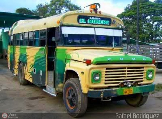 L�nea El Morere 001 por Mois�s Silva Colombo