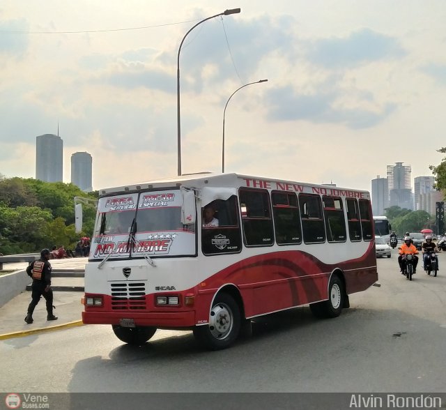 L�nea Tocar S.C. 102 por Alvin Rond�n