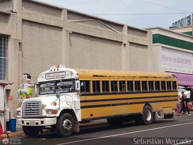 ZU - Ra�l Leoni 41 por Sebasti�n Mercado