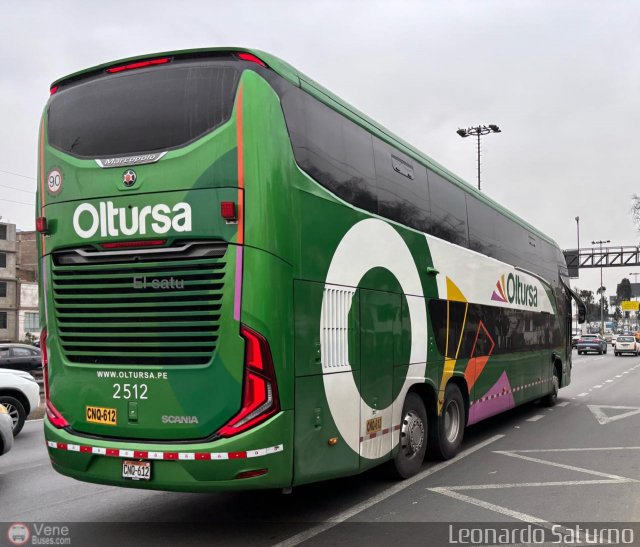 Oltursa 2512 por Leonardo Saturno