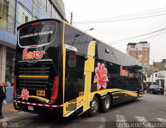Transporte Flores Hermanos S.R.L 109 por Leonardo Saturno