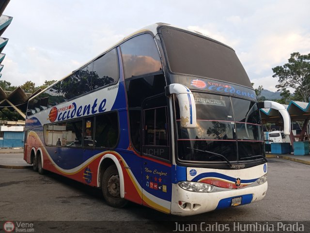 Expresos Occidente 048 por Juan Carlos Humbria