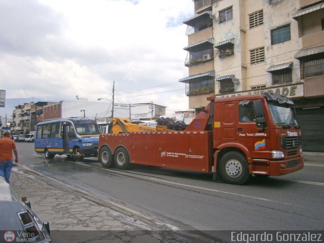 Metrobus Caracas GRUA-07 por Edgardo Gonzlez