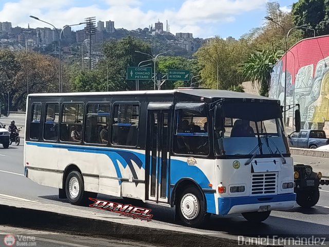 Coop. Transporte Menca de Leoni 092 por Daniel Fern�ndez