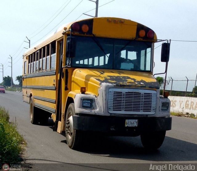 Universitarios y Escolares 2000-A por ngel Delgado
