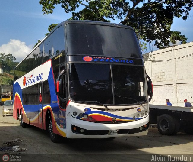 Expresos Occidente 500 por Alvin Rond�n