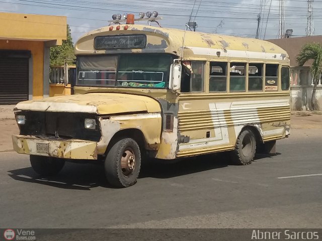 Colectivos 4 Bocas - El Mojn 03 por Abner Sarcos
