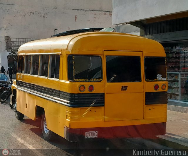 Transporte Ejecutivo Shadday 15 por Kimberly Guerrero