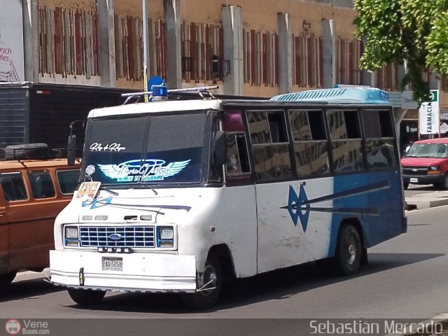 ZU - U.C. Barrio La Polar 185 por Sebastin Mercado