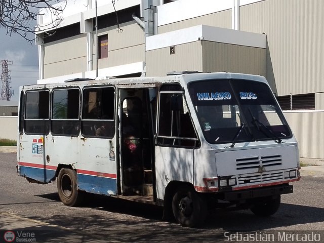 ZU - Asociacin Cooperativa Milagro Bus 16 por Sebastin Mercado