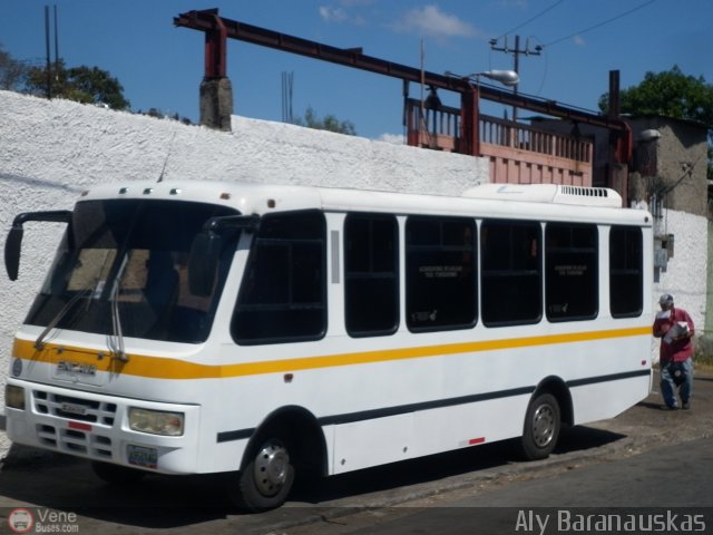 Particular 23 por Aly Baranauskas