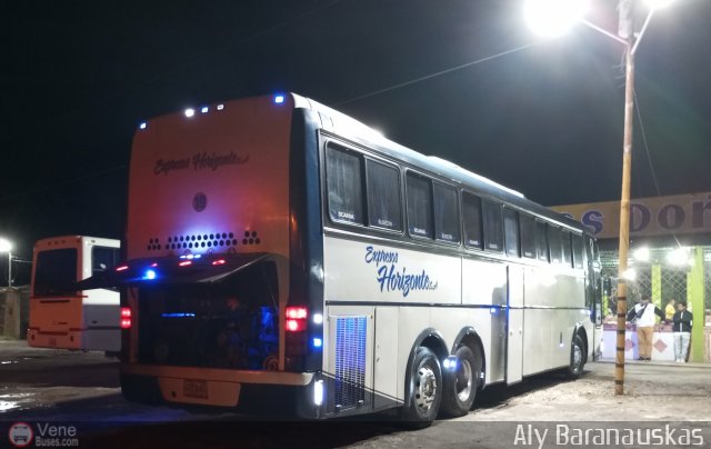 Expresos Horizonte 19 por Aly Baranauskas