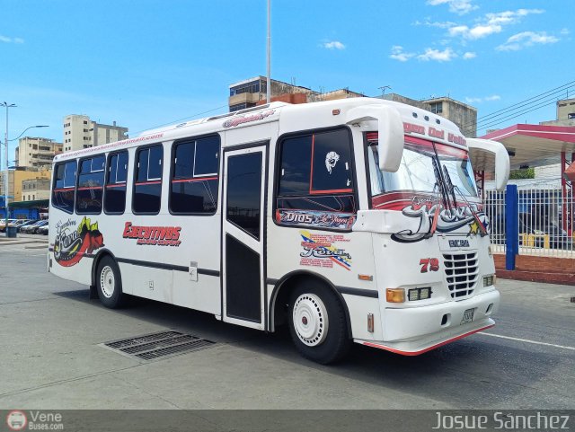 Ejecutivos Kova 072 por Josue Snchez