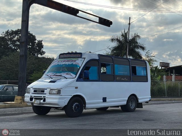 Colectivos El Vig�a 03 por Leonardo Saturno