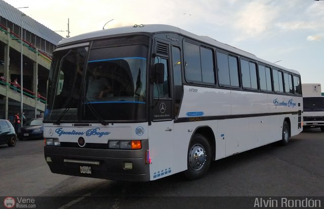 Ejecutivos Boga 24 por Alvin Rond�n