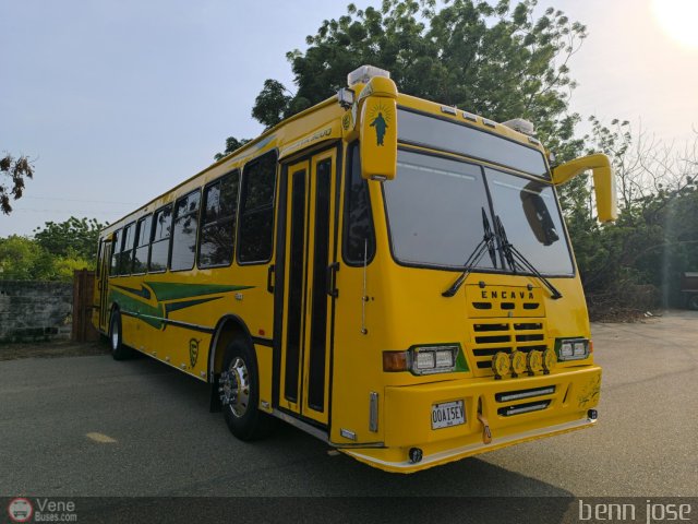 Transporte de Personal Urdaneta 01 por Benjamin Magdaniel