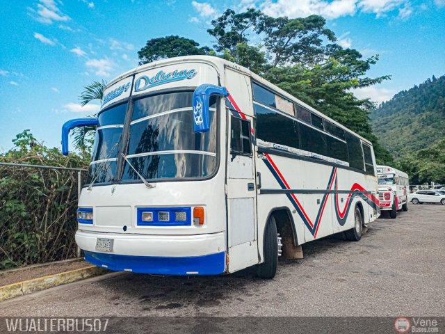 Expresos Delicias 09 por Wualter Ovejero