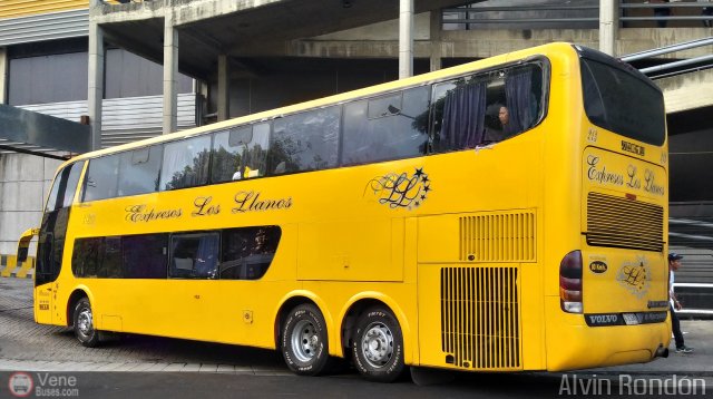 Expresos Los Llanos 213 por Alvin Rond�n