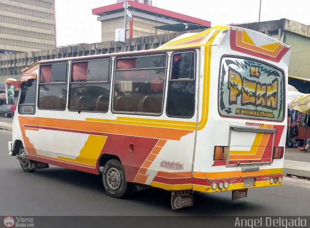 ZU - U.C. Barrio La Polar 048 por ngel Delgado