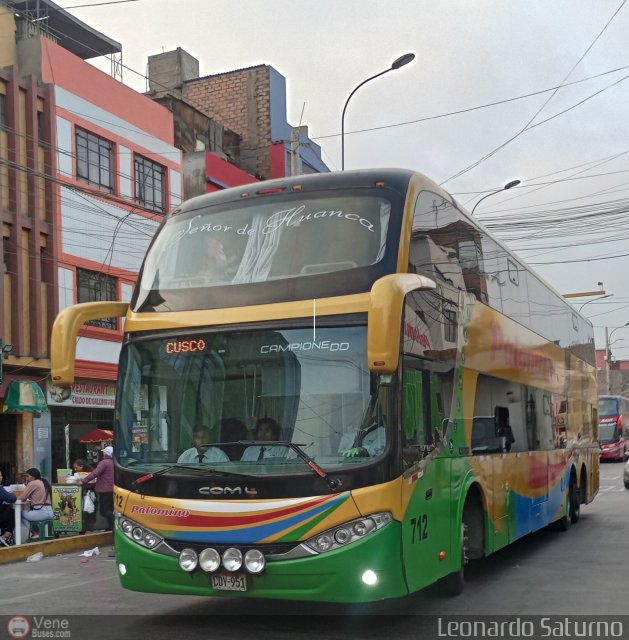 Expreso Internacional Palomino 712 por Leonardo Saturno