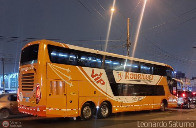 Tours Rodrguez S.A.C. 113 por Leonardo Saturno