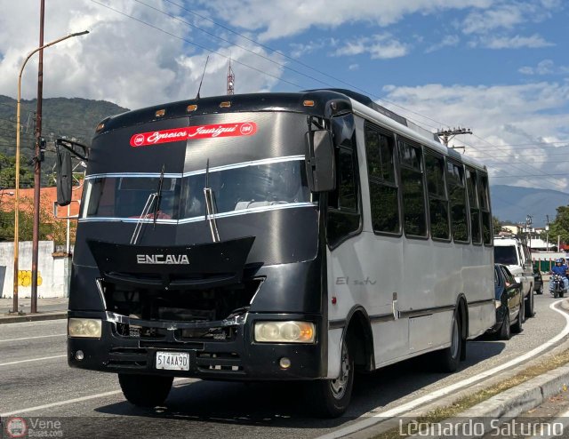 Expresos J�uregui 204 por Leonardo Saturno