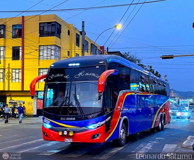 E.T. Real Chancas 502 por Leonardo Saturno