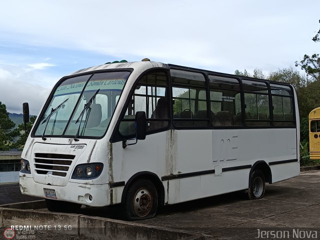 Universitarios y Escolares LIROCA por Jerson Nova