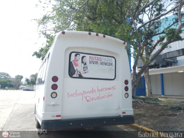 Universitarios y Escolares UMC por Gabriel Vergara