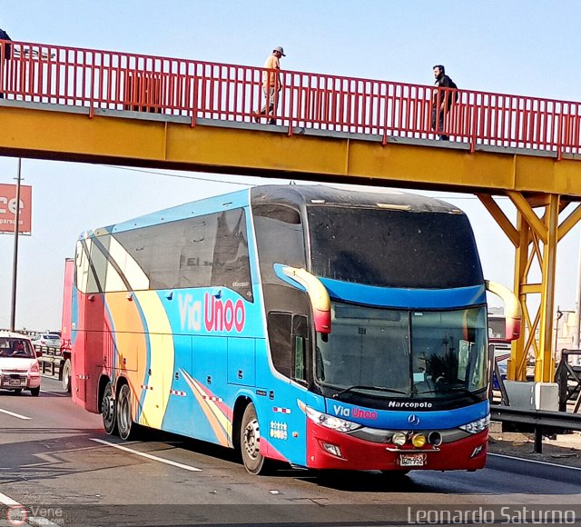 Corporaci�n V�a Unoo S.A.C. 105 por Leonardo Saturno