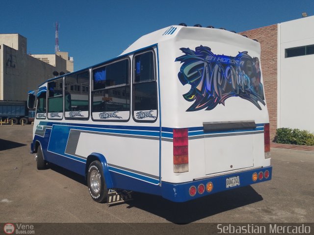 ZU - U.C. Barrio La Polar 149 por Sebastin Mercado