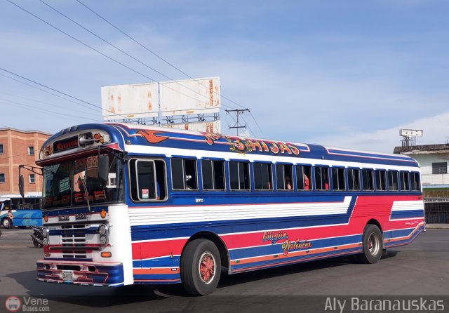 Expresos Gige 21 por Aly Baranauskas