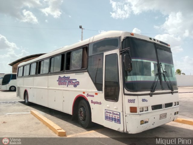 Ejecutivos Carla Tours 1008 por Miguel Pino