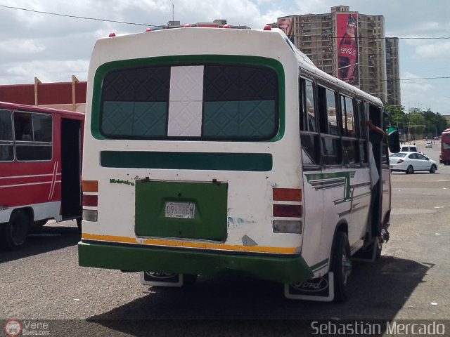 ZU - Colectivos La Limpia - La Estrella 001 por Sebastin Mercado
