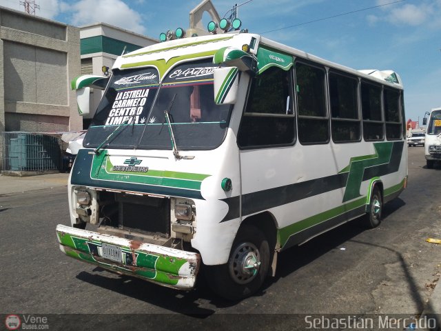 ZU - Colectivos La Limpia - La Estrella 027 por Sebastin Mercado