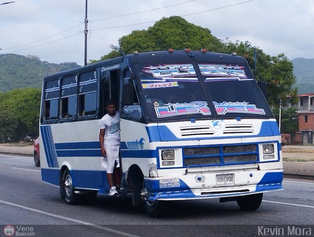 LA - Cooperativa Mi Futuro 2032 99 por Kevin Mora