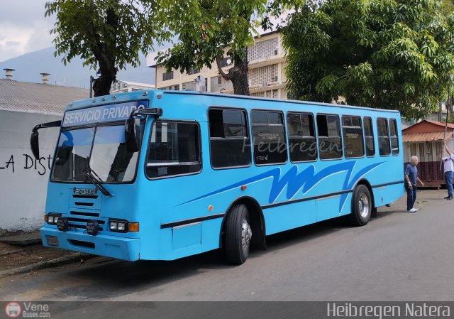 Particular 405 por Heibregen Natera