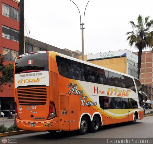 Ittsa Bus 102 por Leonardo Saturno